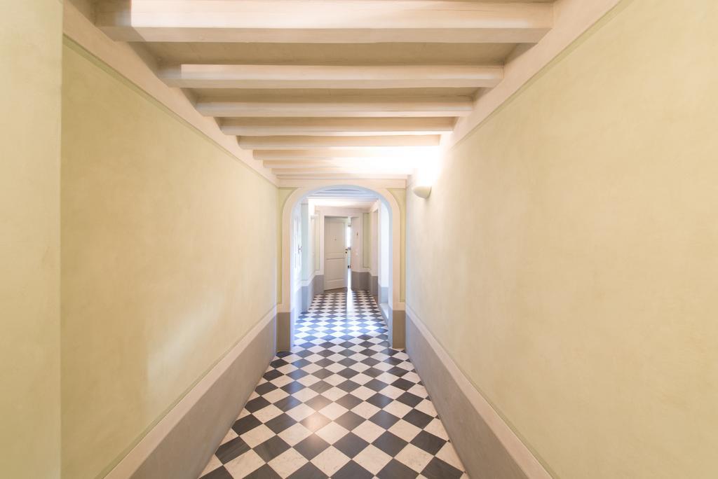 Hotel Palazzo Piazza Mazzini Pescia Zimmer foto